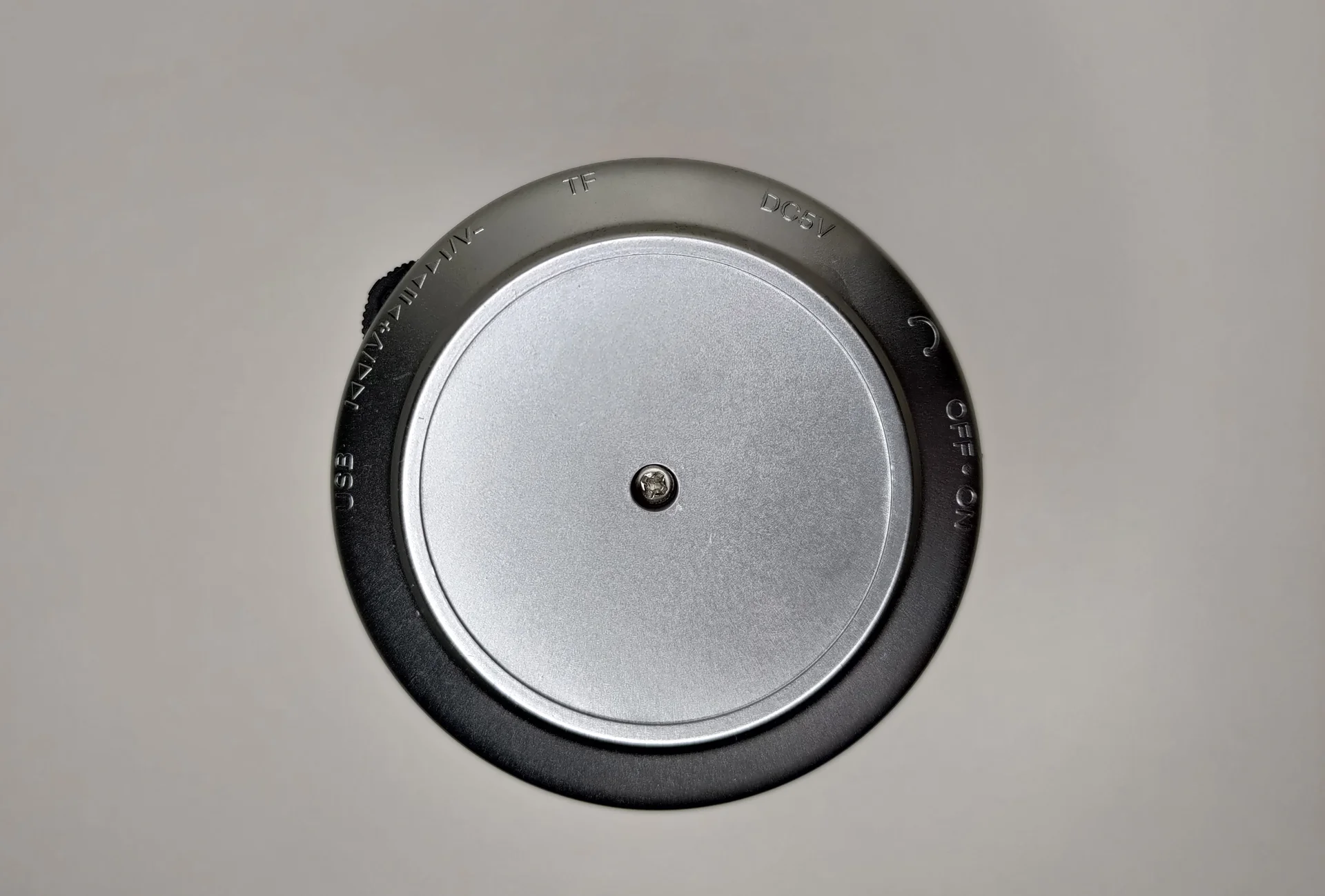 Портативная Bluetooth-колонка Добрый cola с FM радио - миниатюра 5