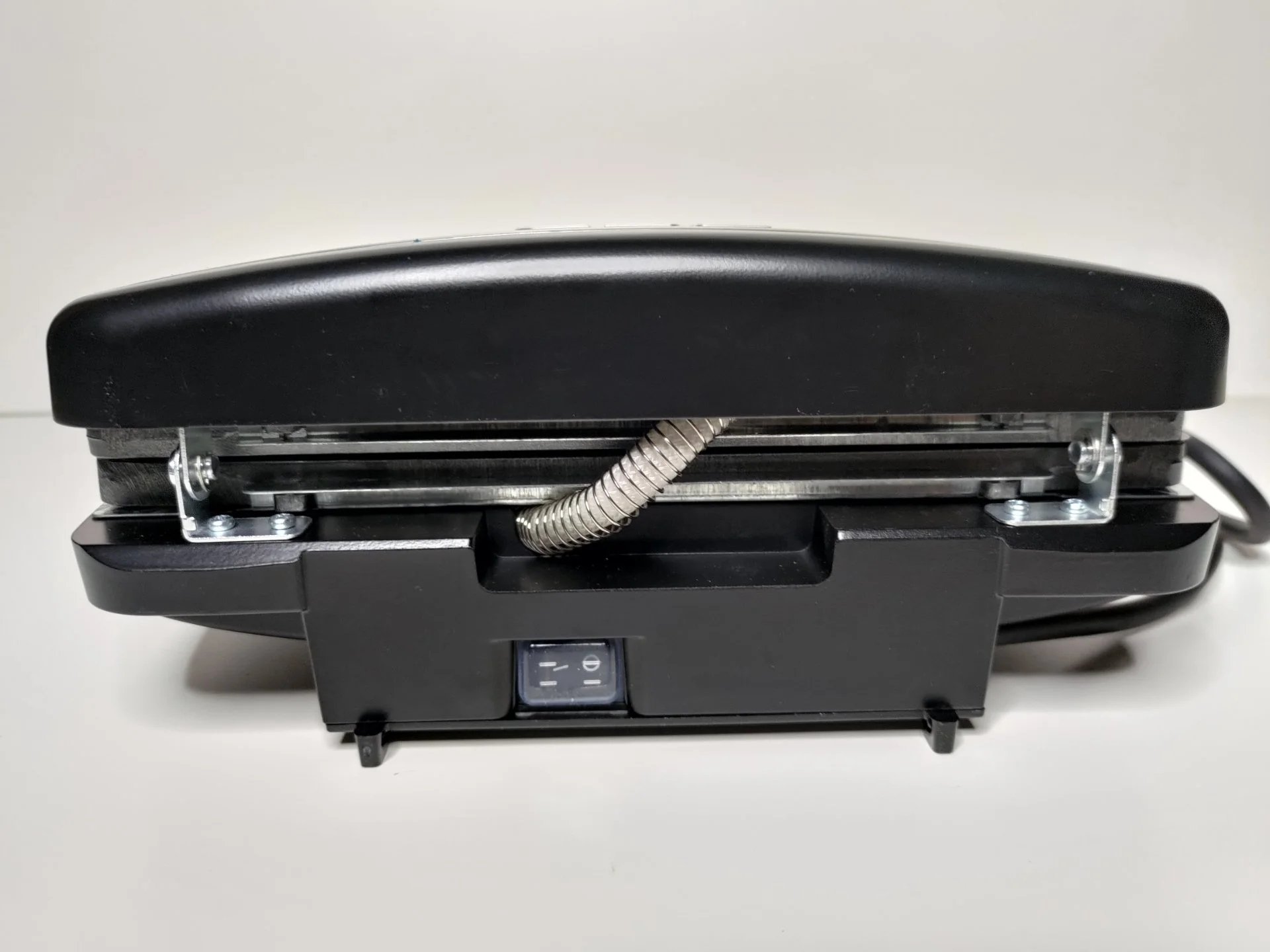 Минипекарня RED SOLUTION RMB-M603 - миниатюра 4