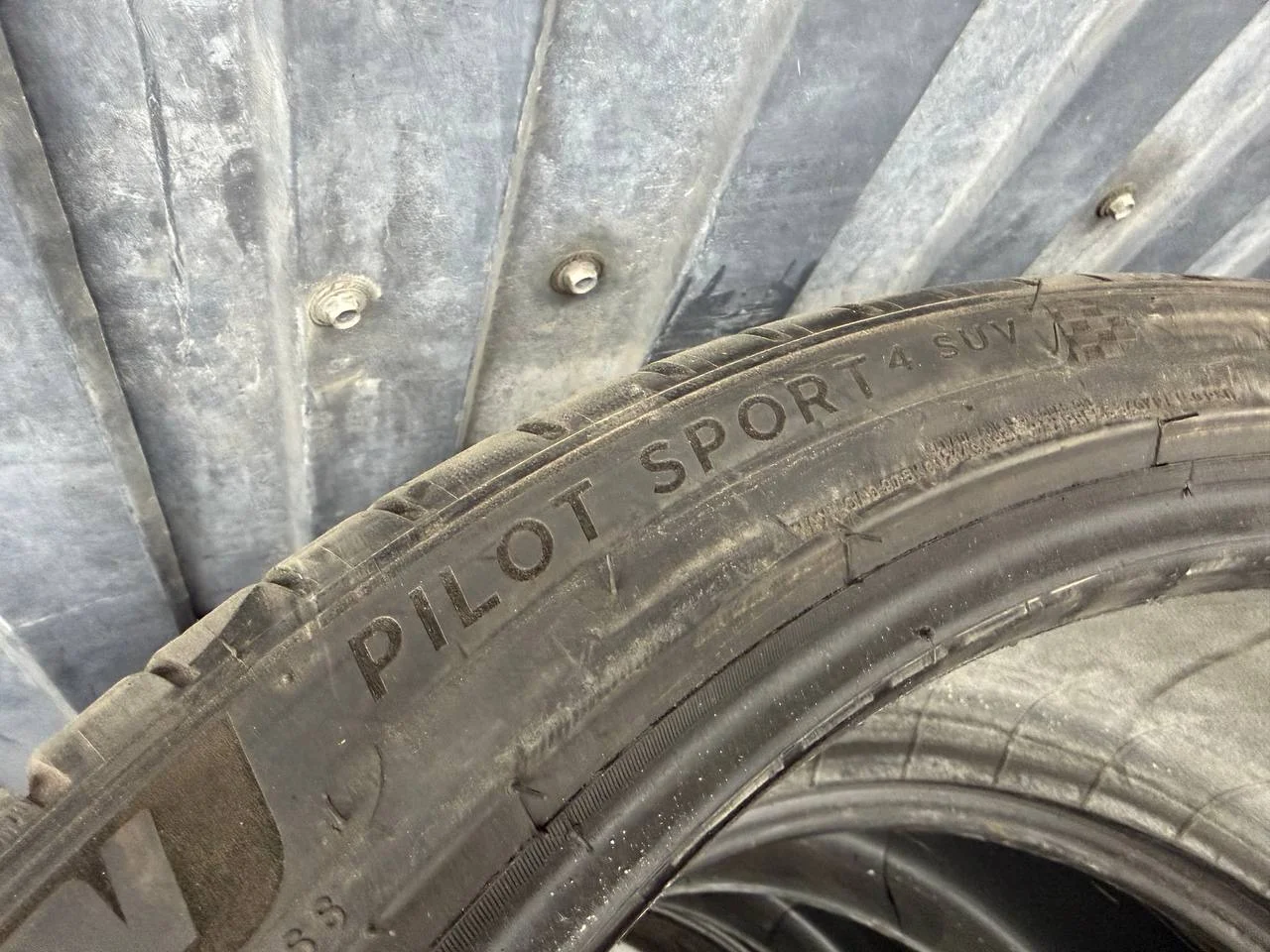 Michelin Pilot Sport 4 S 285/35 R23 и 315/30 R23 1 - миниатюра 8