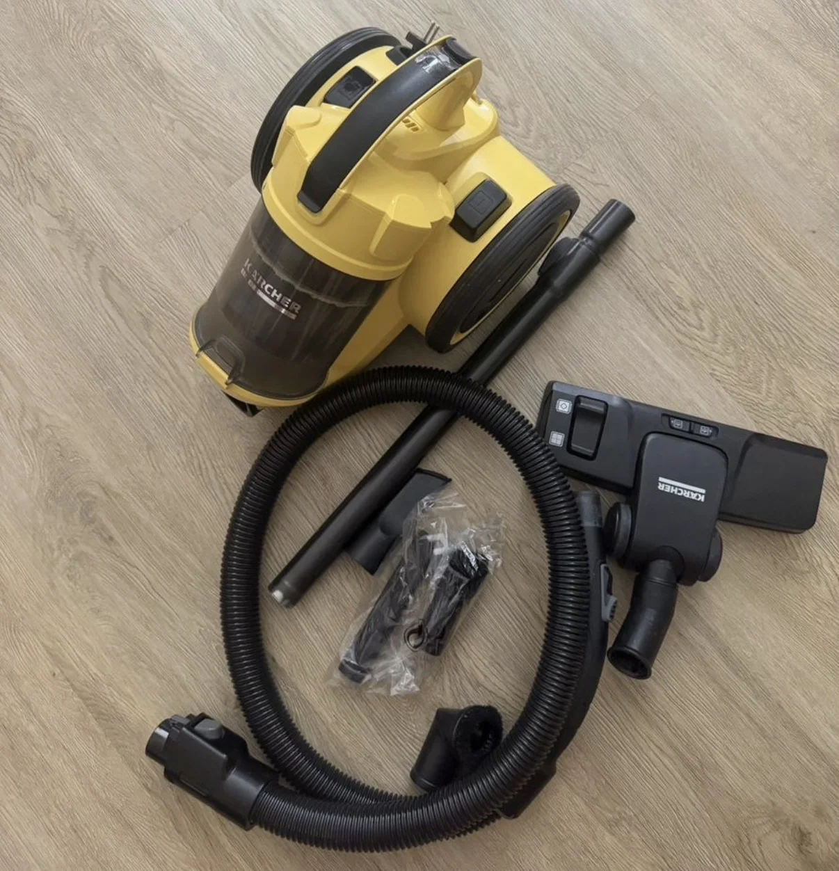 Пылесос karcher vc 3 - изображение 1