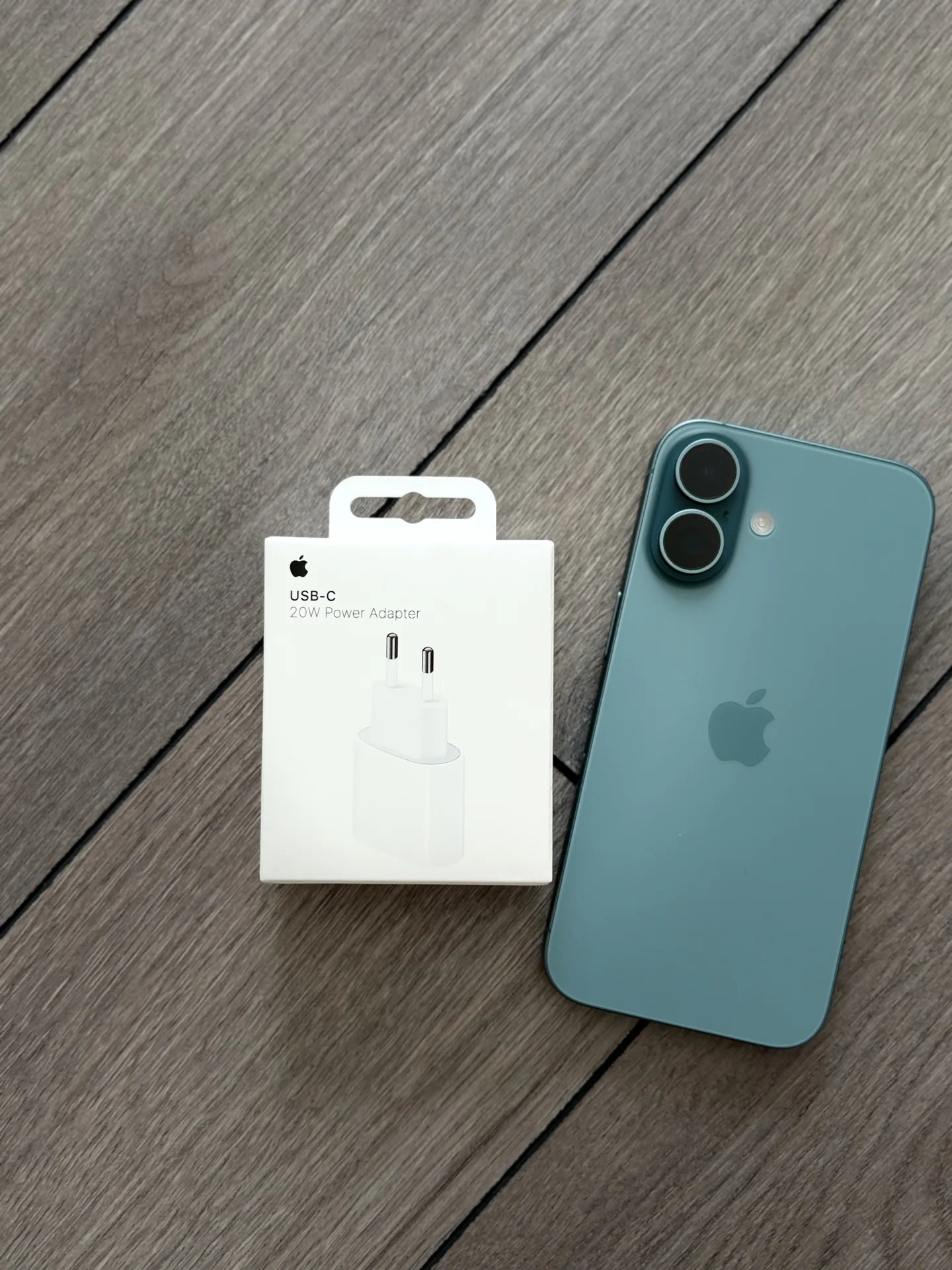 Оригинальный блок питания Apple - изображение 1