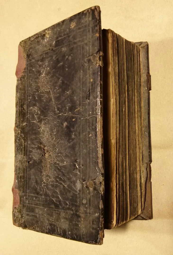 Старинная книга - миниатюра 18
