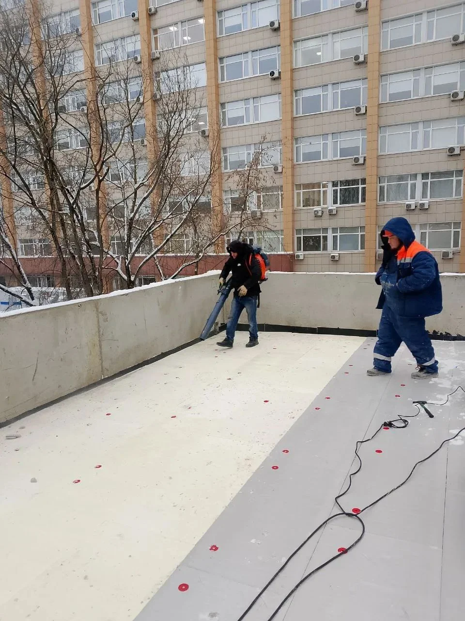 Монтаж ПВХ мембраной кровли - миниатюра 7