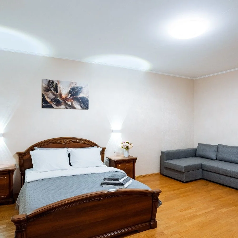 1-к. квартира, 40м2.2 кровати - миниатюра 2