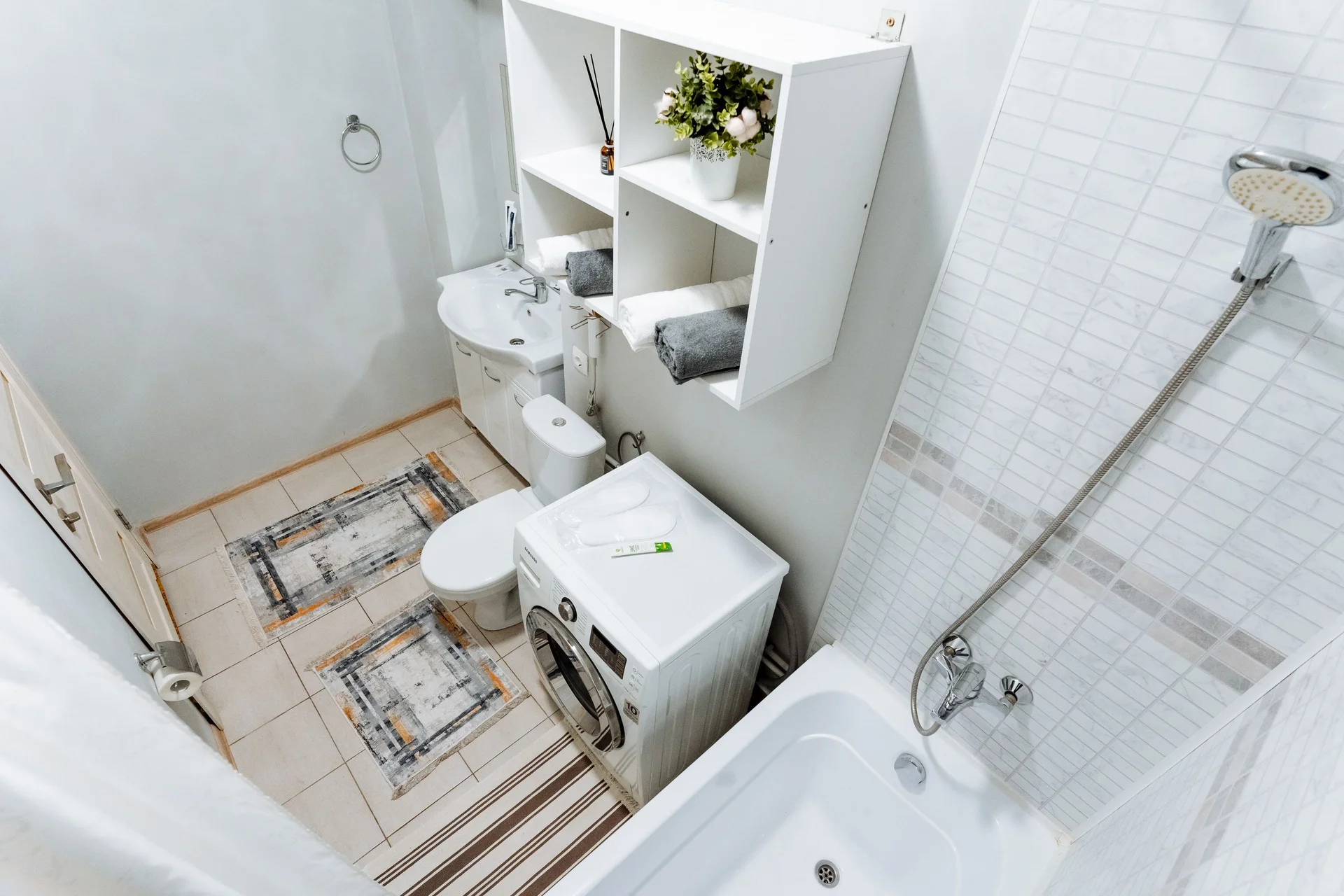 1-к. квартира, 40м2.2 кровати - миниатюра 6