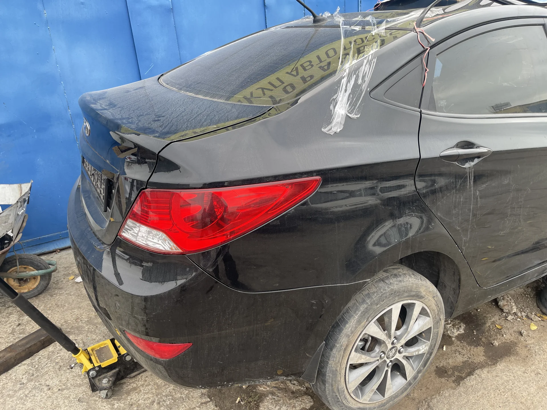 Авторазбор Hyundai Solaris 1 (2010-2017) Запчасти - миниатюра 4