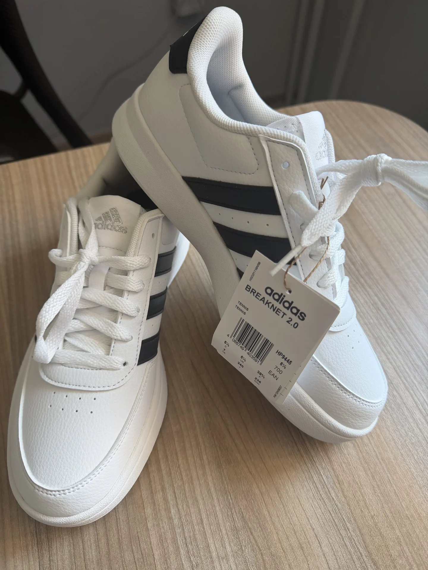 Кроссовки Adidas - изображение 1