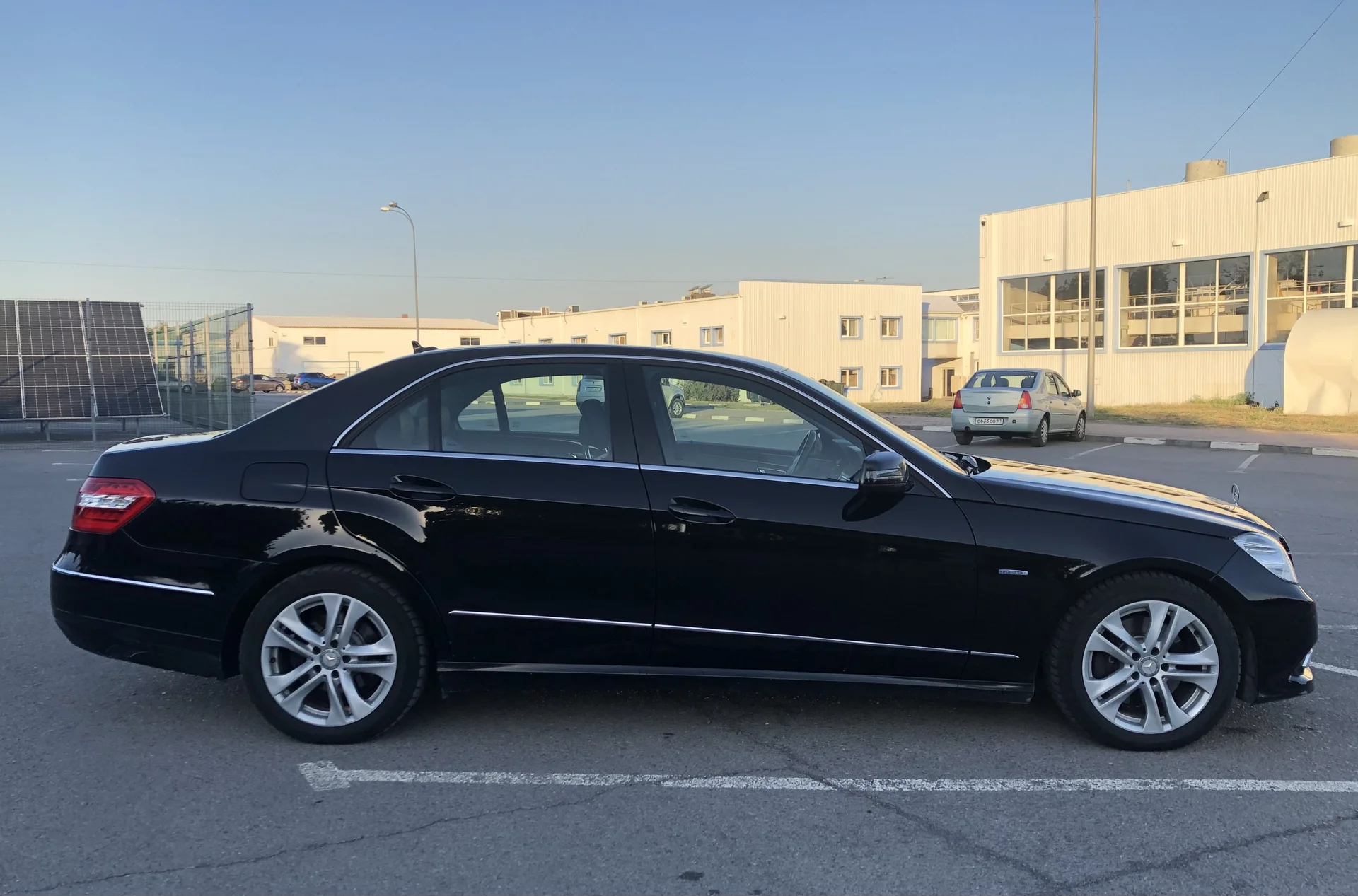 Mercedes-Benz e250 cdi - миниатюра 2