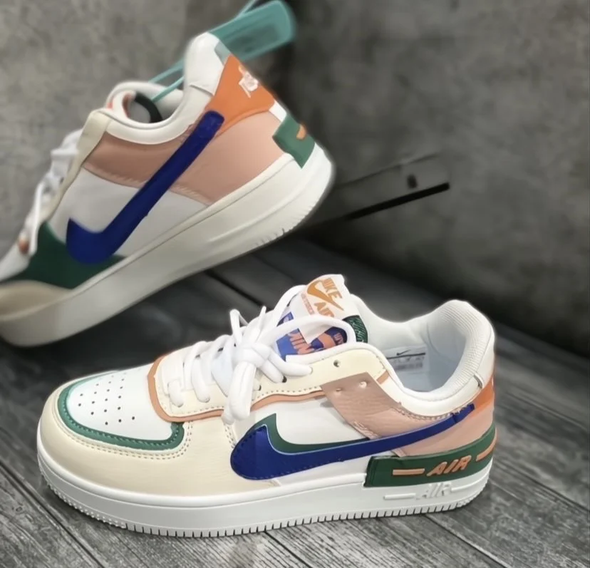 Кроссовки nike - миниатюра 6