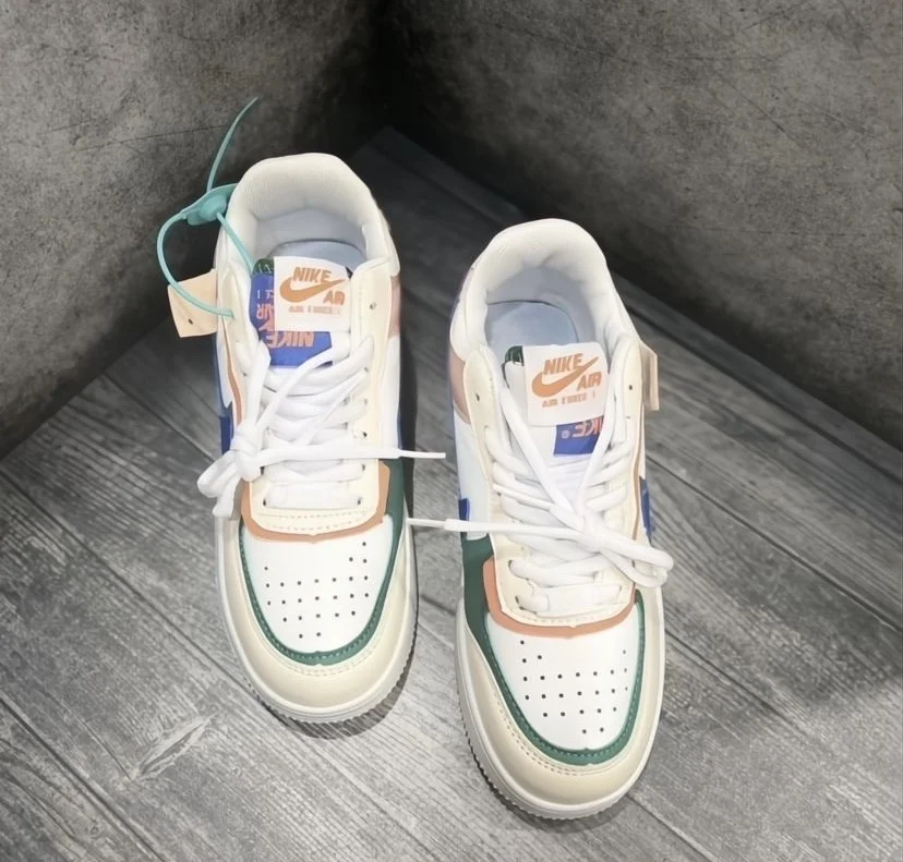 Кроссовки nike - миниатюра 8