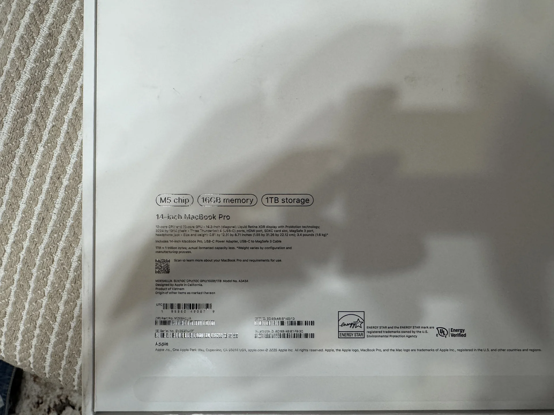 Macbook pro 14 - миниатюра 3