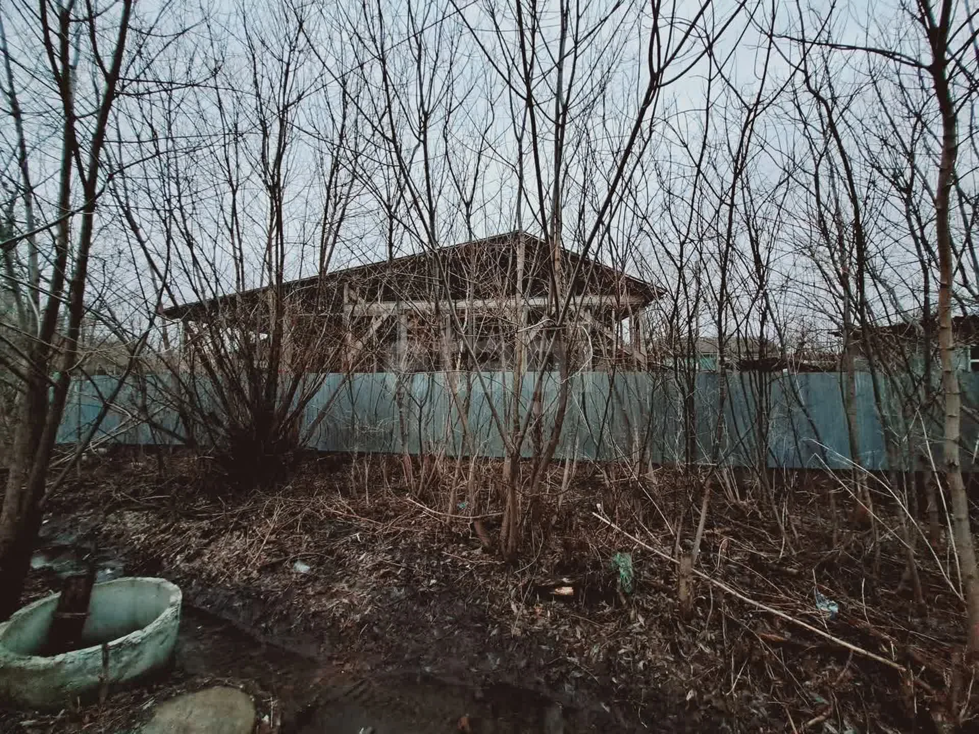 продам участок с недостроем - миниатюра 4