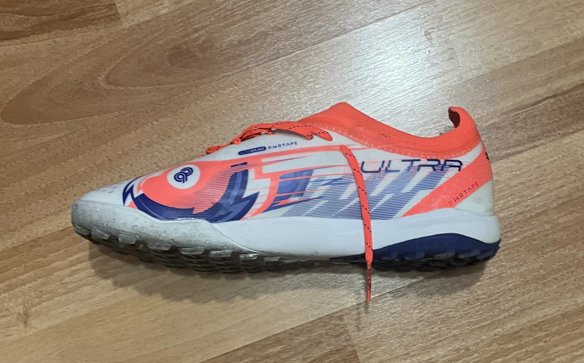 Футбольные шиповки Puma - миниатюра 2