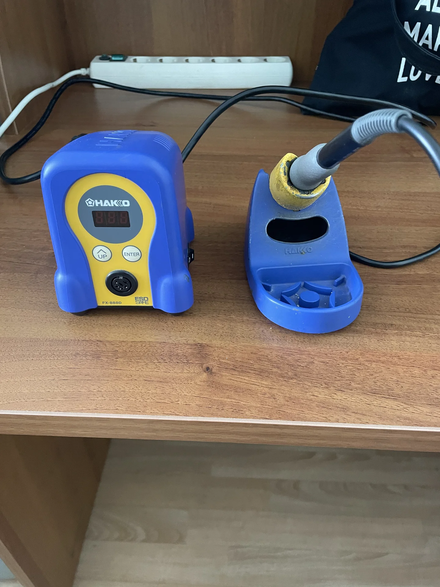 Паяльная станция Hakko FX-888d - изображение 1