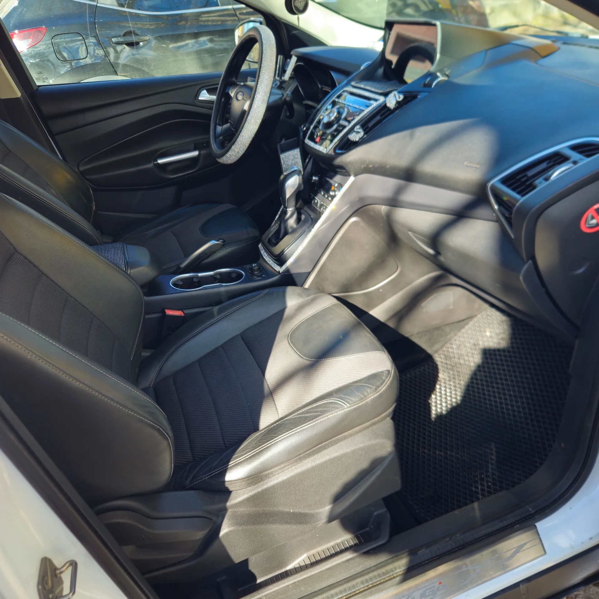 Ford Kyga - миниатюра 6