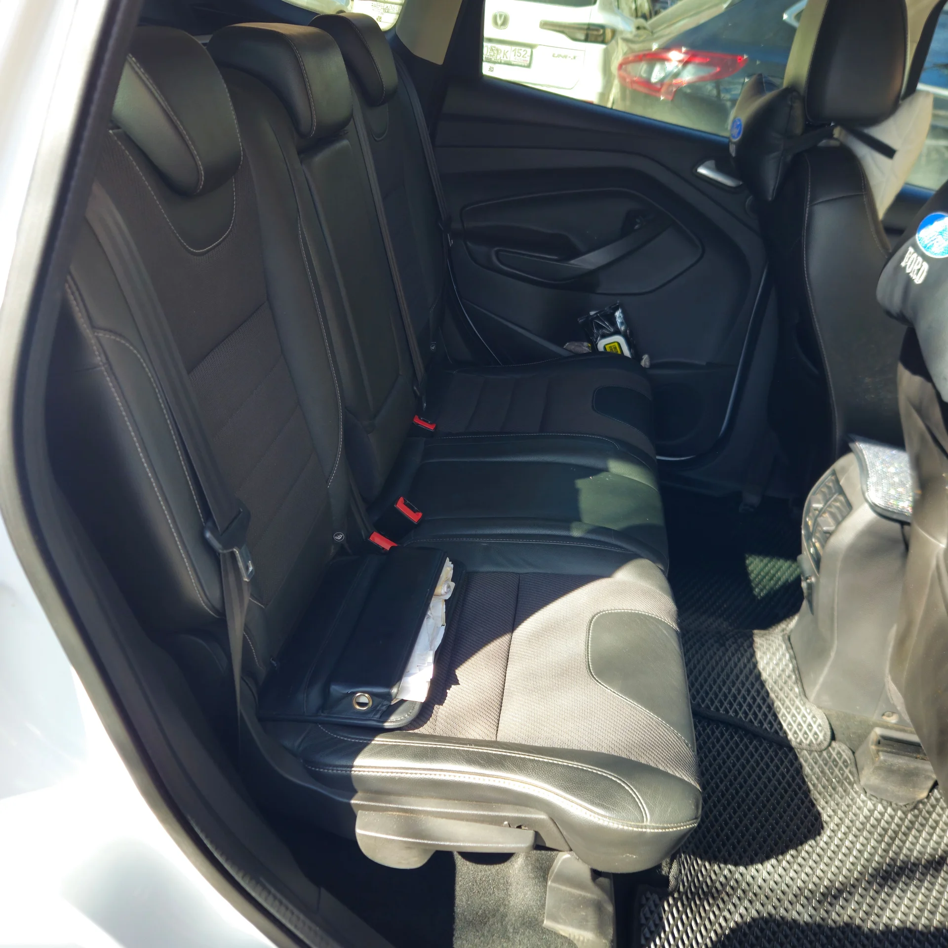 Ford Kyga - миниатюра 8