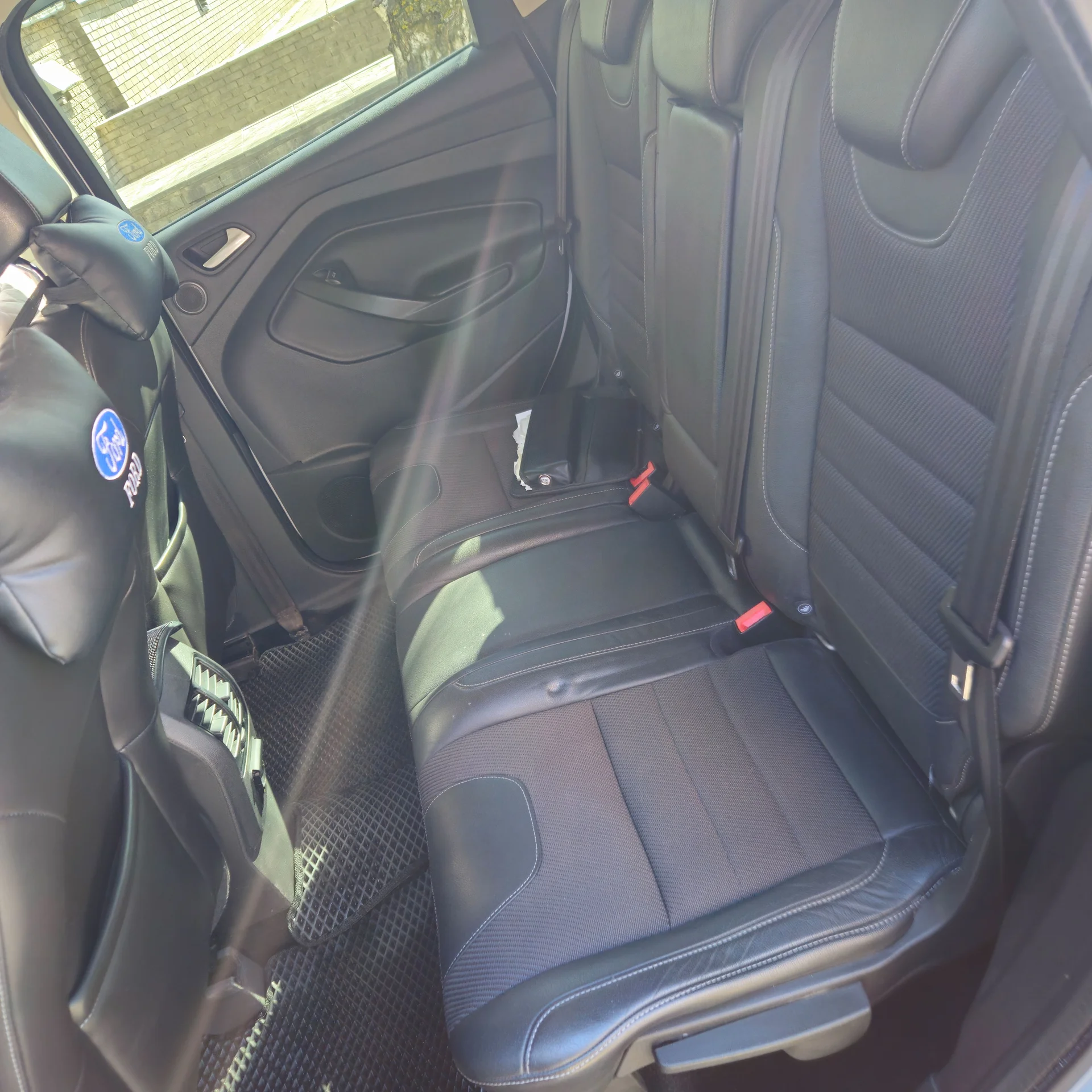 Ford Kyga - миниатюра 12