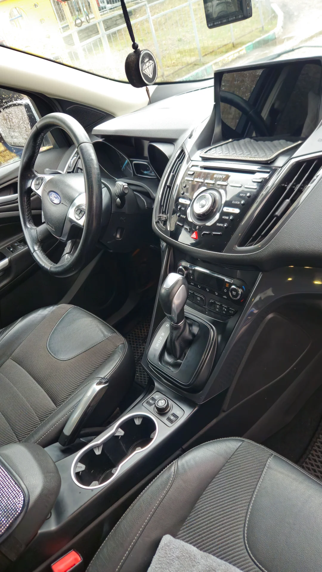 Ford Kyga - миниатюра 21