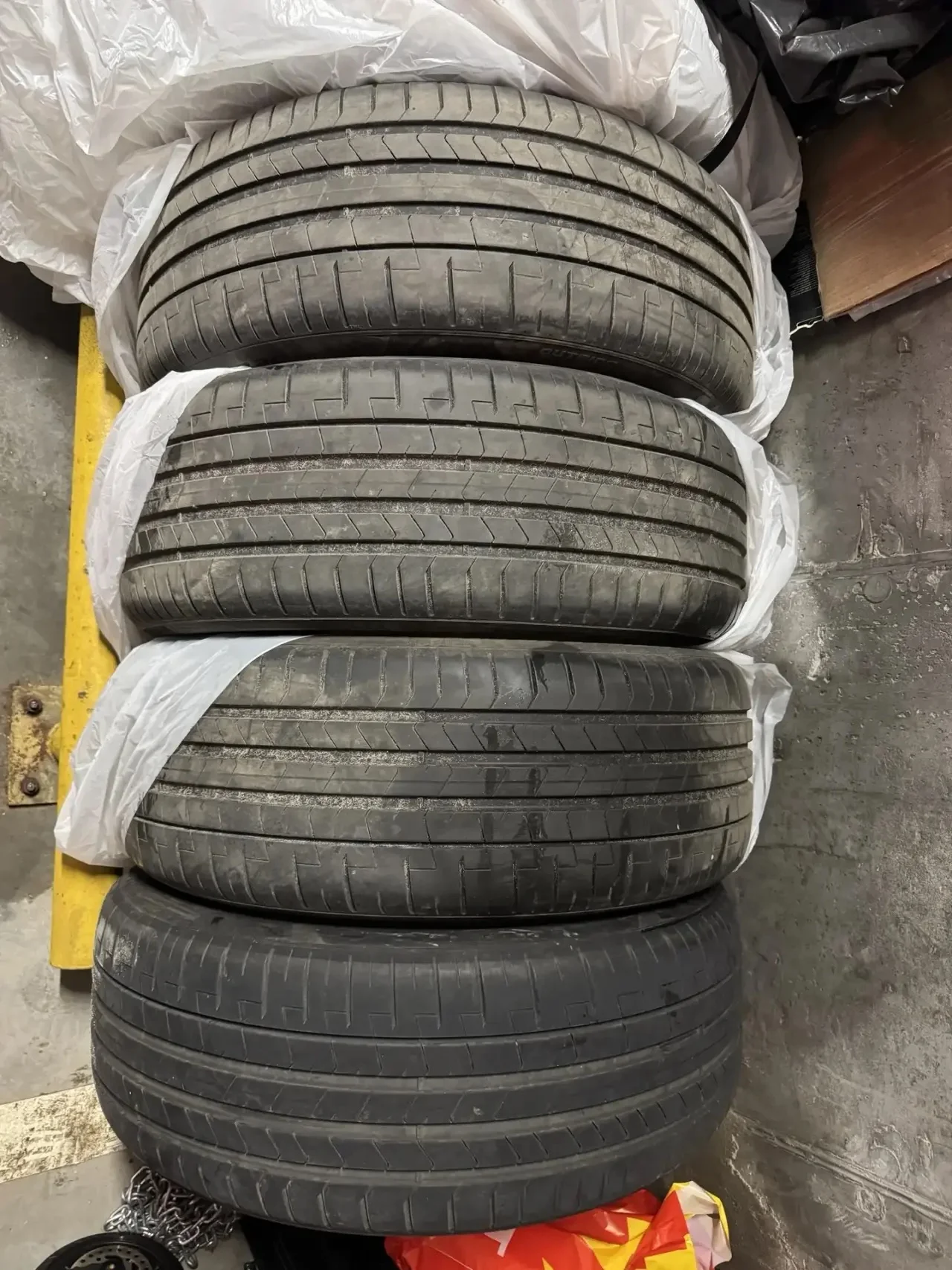 Шины летние Pirelli p zero pz4 sport r20 - изображение 1