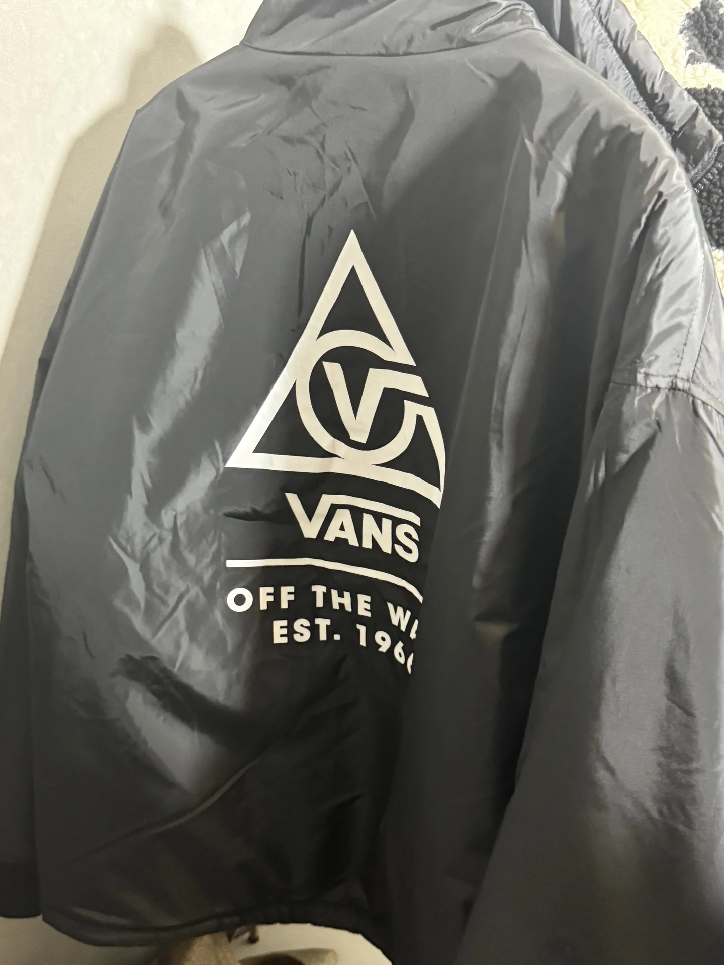 Куртки Vans - миниатюра 3