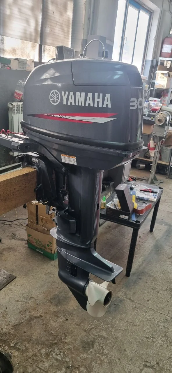 Лодочный мотор Yamaha 30 2t - миниатюра 3