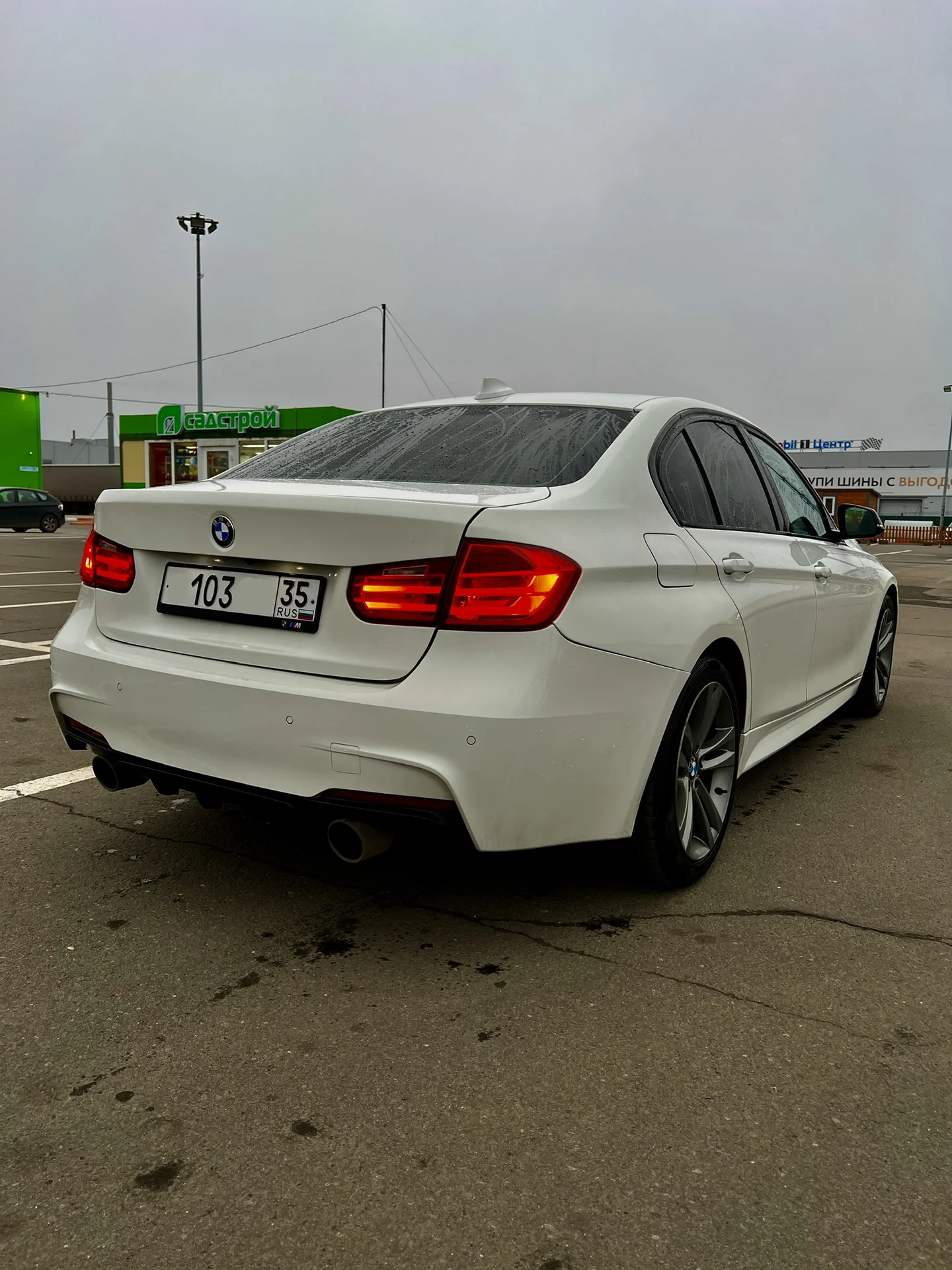 Прокат BMW 3, аренда авто - миниатюра 2