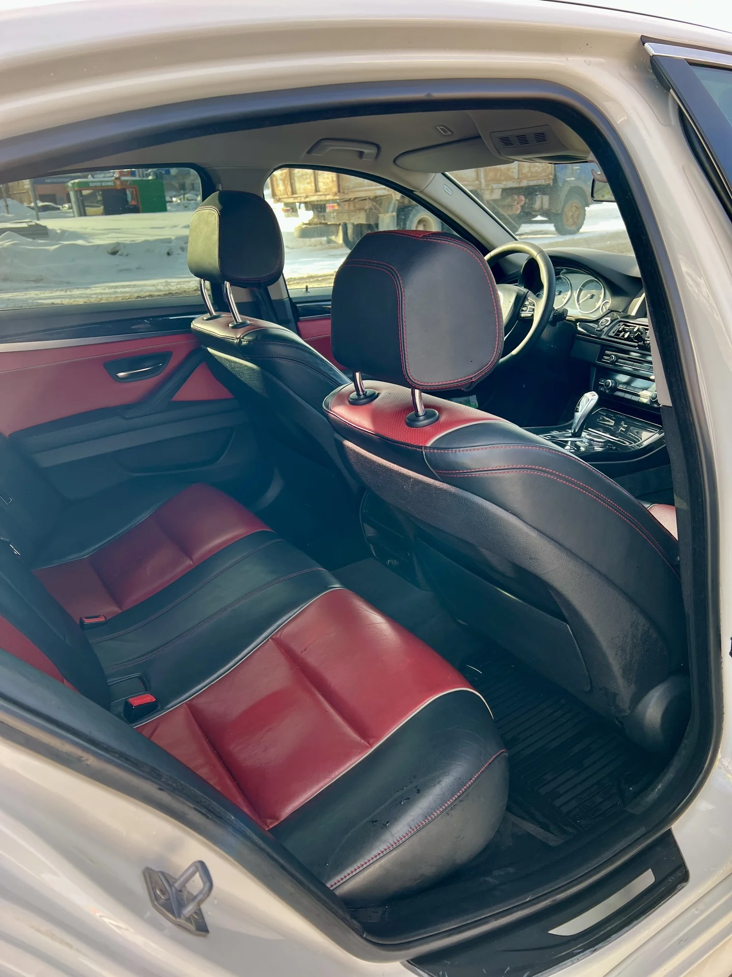 Прокат BMW 5, аренда авто - миниатюра 4