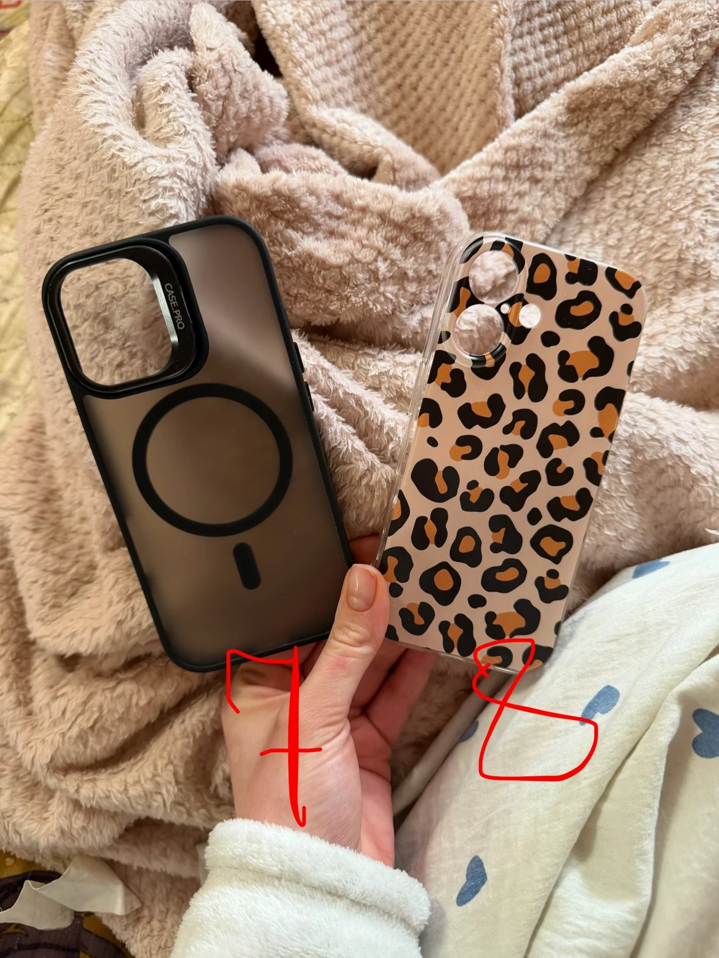 Чехлы iPhone 17 - миниатюра 4