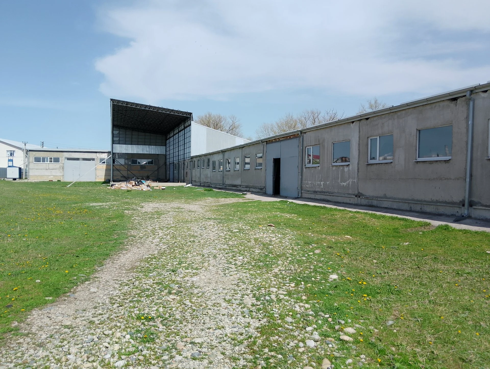 Продам базу пл.2800 кв.м., 1 га, г. Лермонтов - миниатюра 16