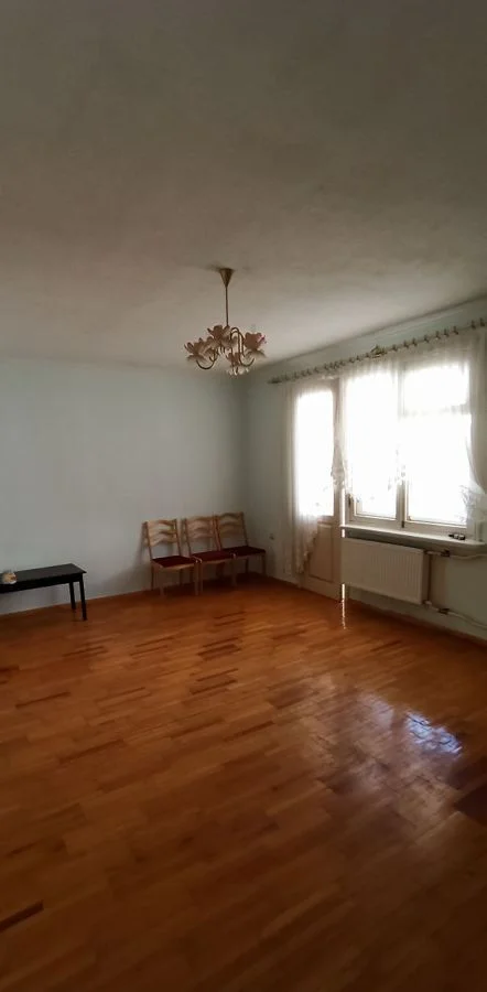 3-х этаж. дом пл.332 кв.м., 7 сот., г. Кропоткин - миниатюра 11
