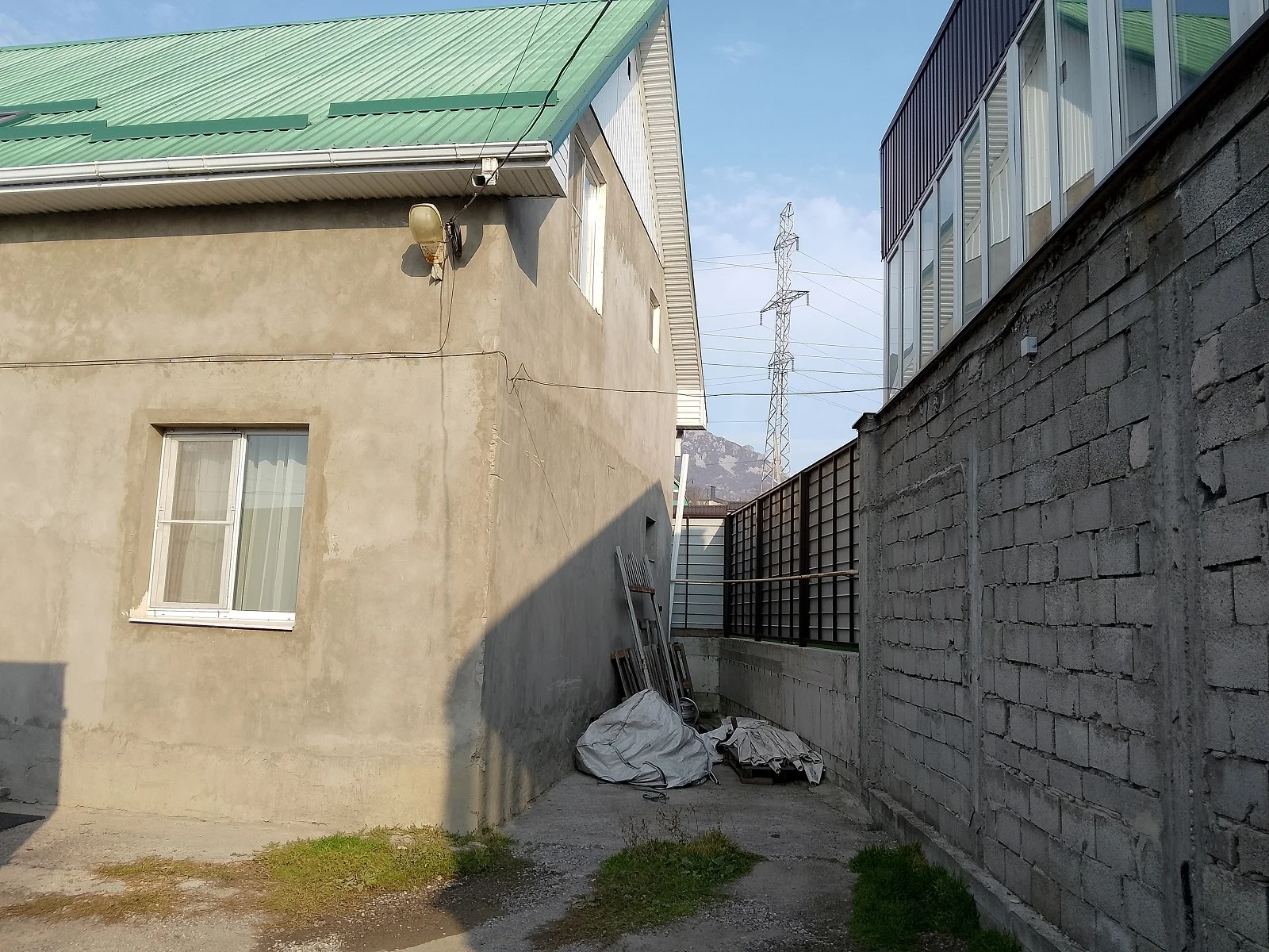 Дом пл.208 кв.м., 6 сот., Пятигорск, р-н Квартал - миниатюра 3