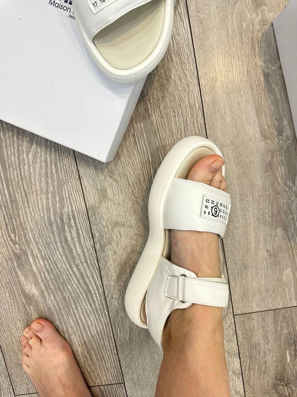 Сандалии женские Maison Margiela MM6, 39 размер - миниатюра 3