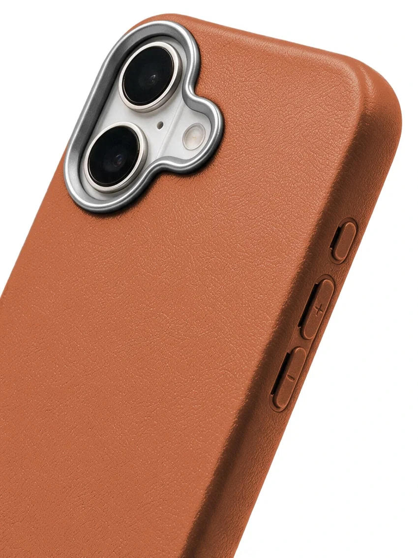 Чехол для iPhone 17 с текстурой кожи коричневый цвет - миниатюра 4