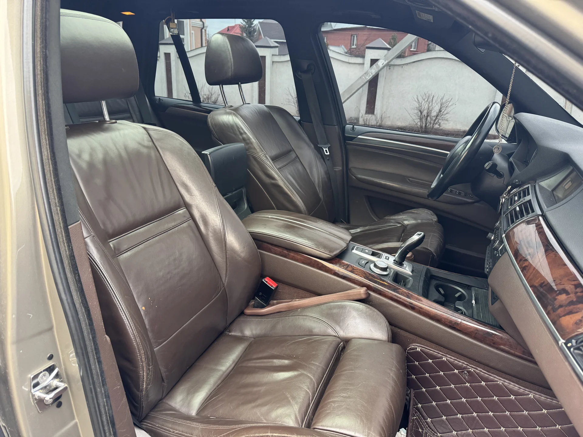 BMW X5 (E70) - миниатюра 13