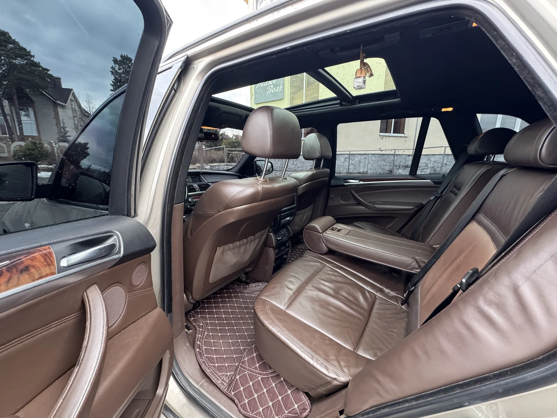 BMW X5 (E70) - миниатюра 14