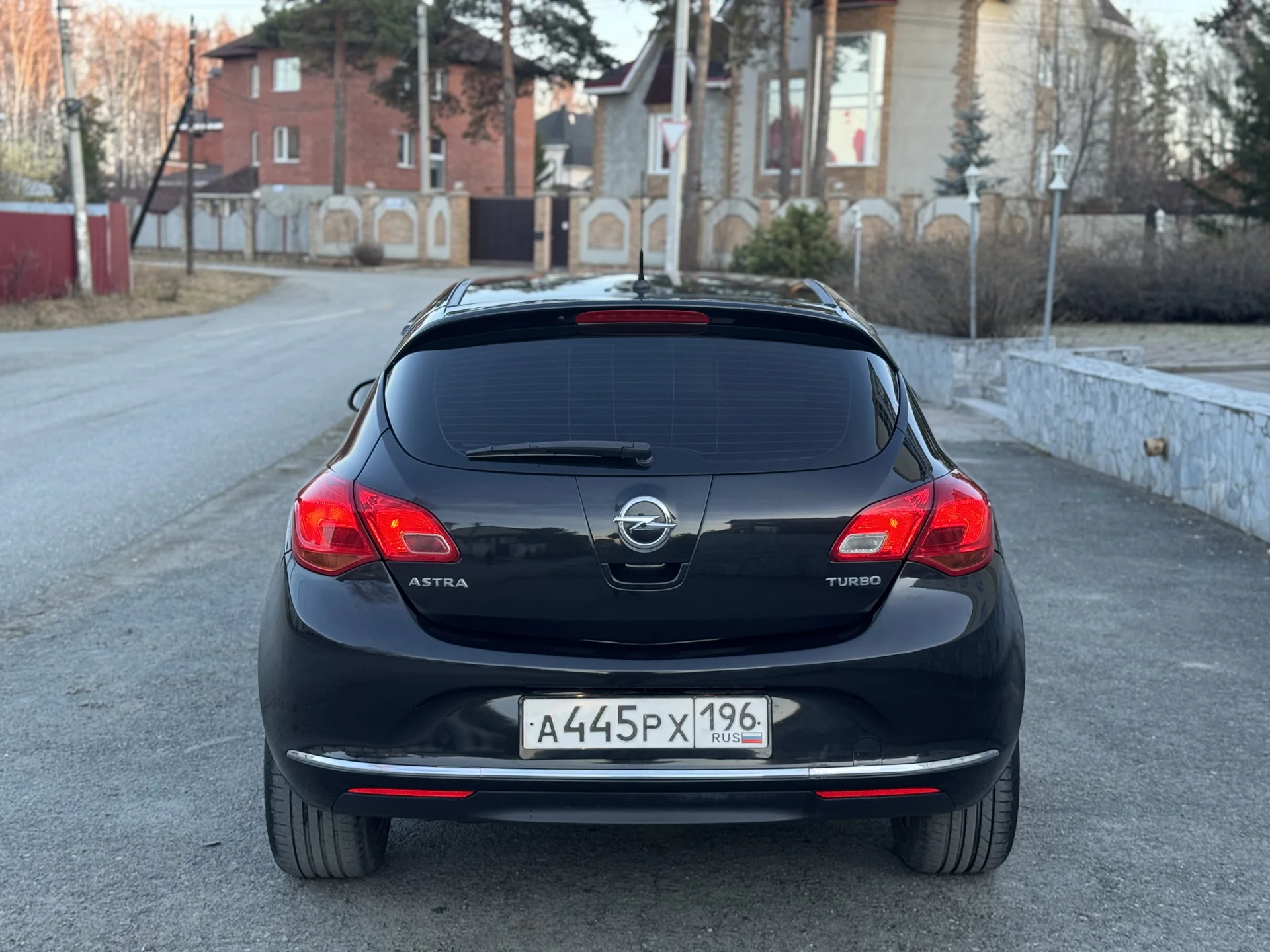 Opel Astra - миниатюра 12