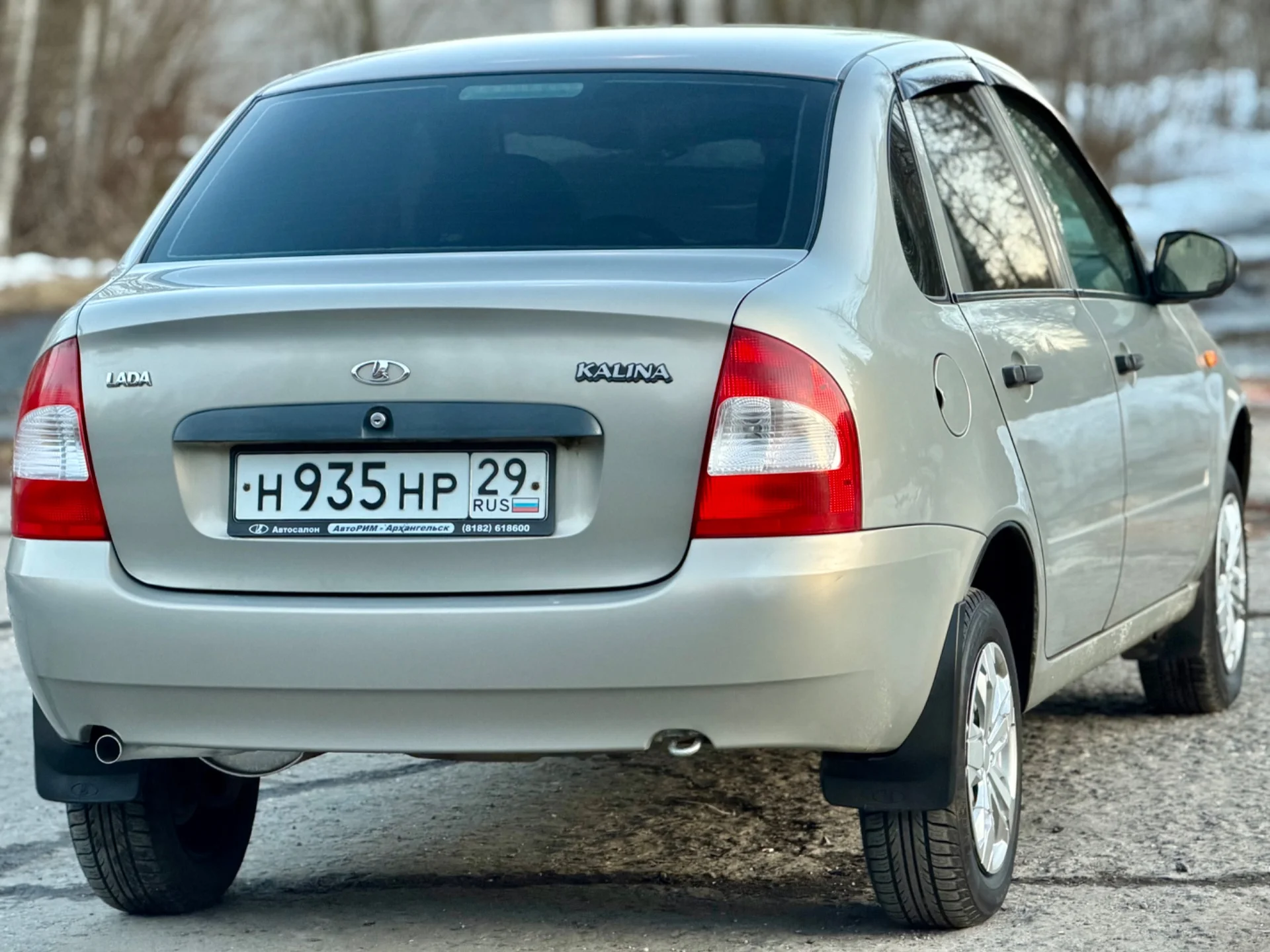 LADA Kalina 2009 год - миниатюра 2