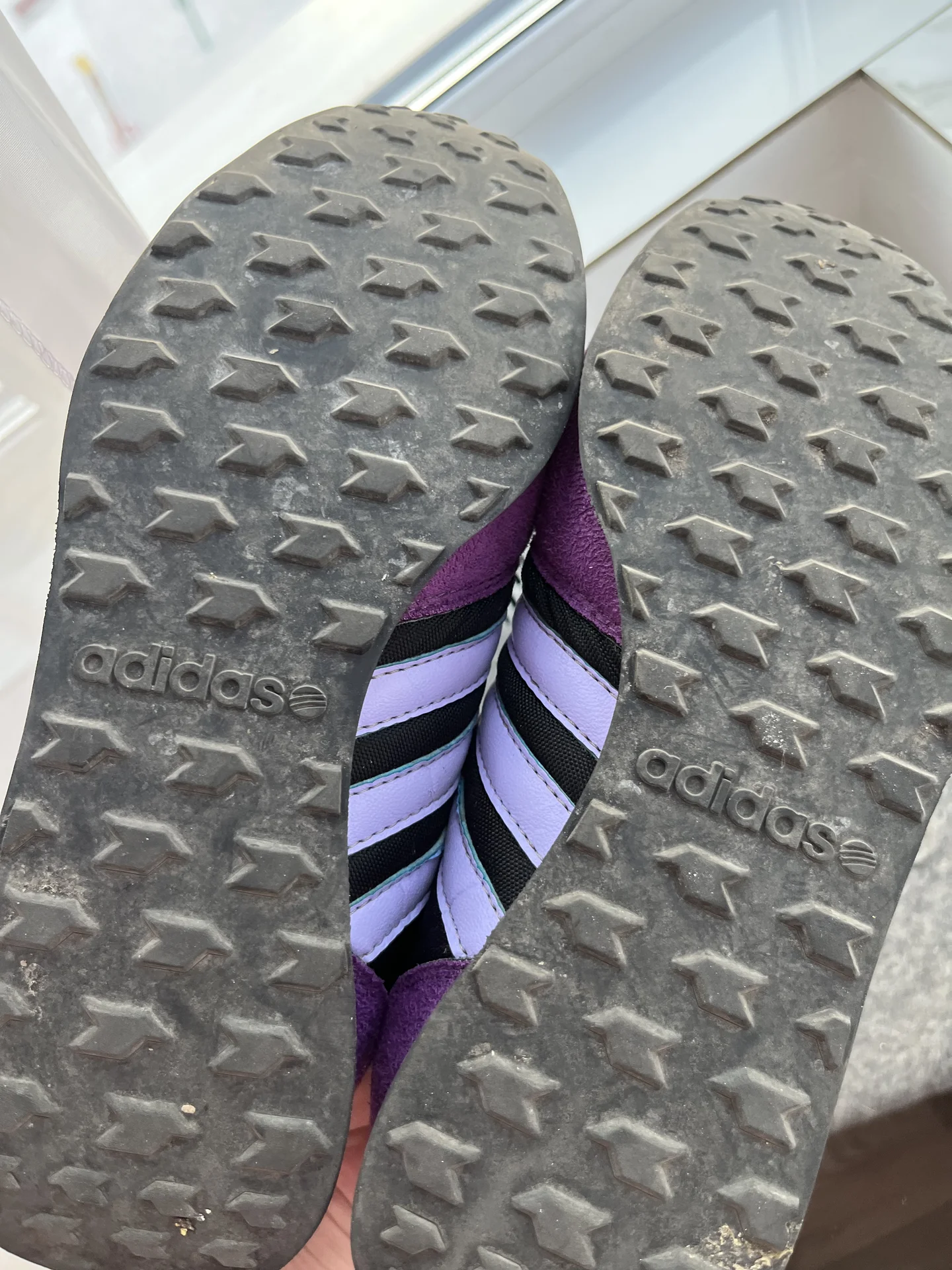 Кроссовки adidas 37 - миниатюра 3