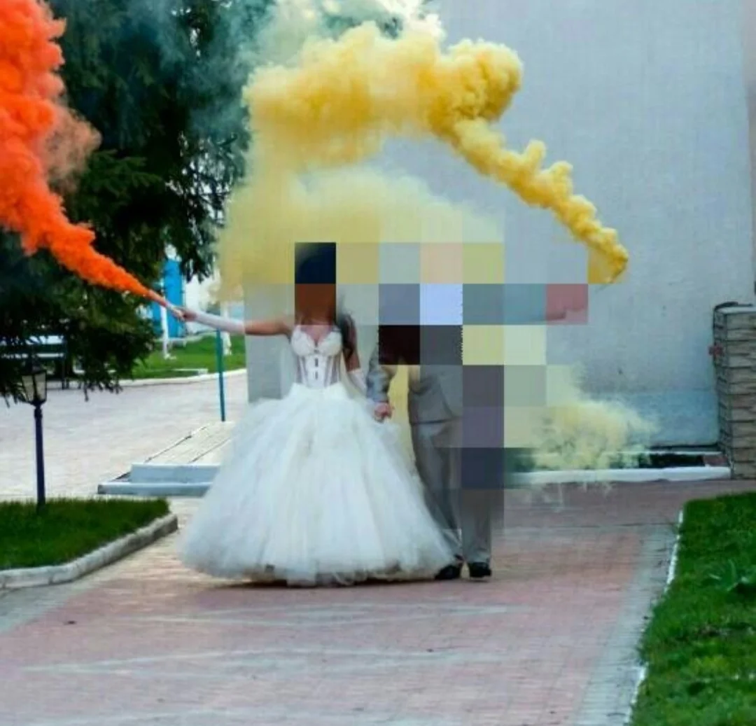 Свадебное платье - изображение 1