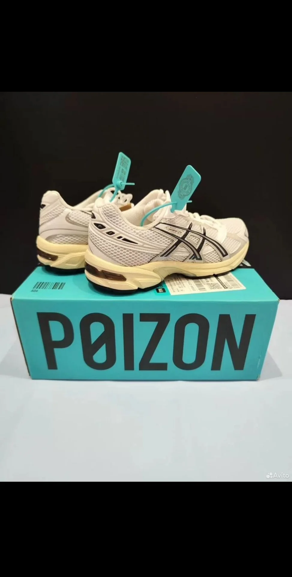 Кроссовки Asics - миниатюра 2