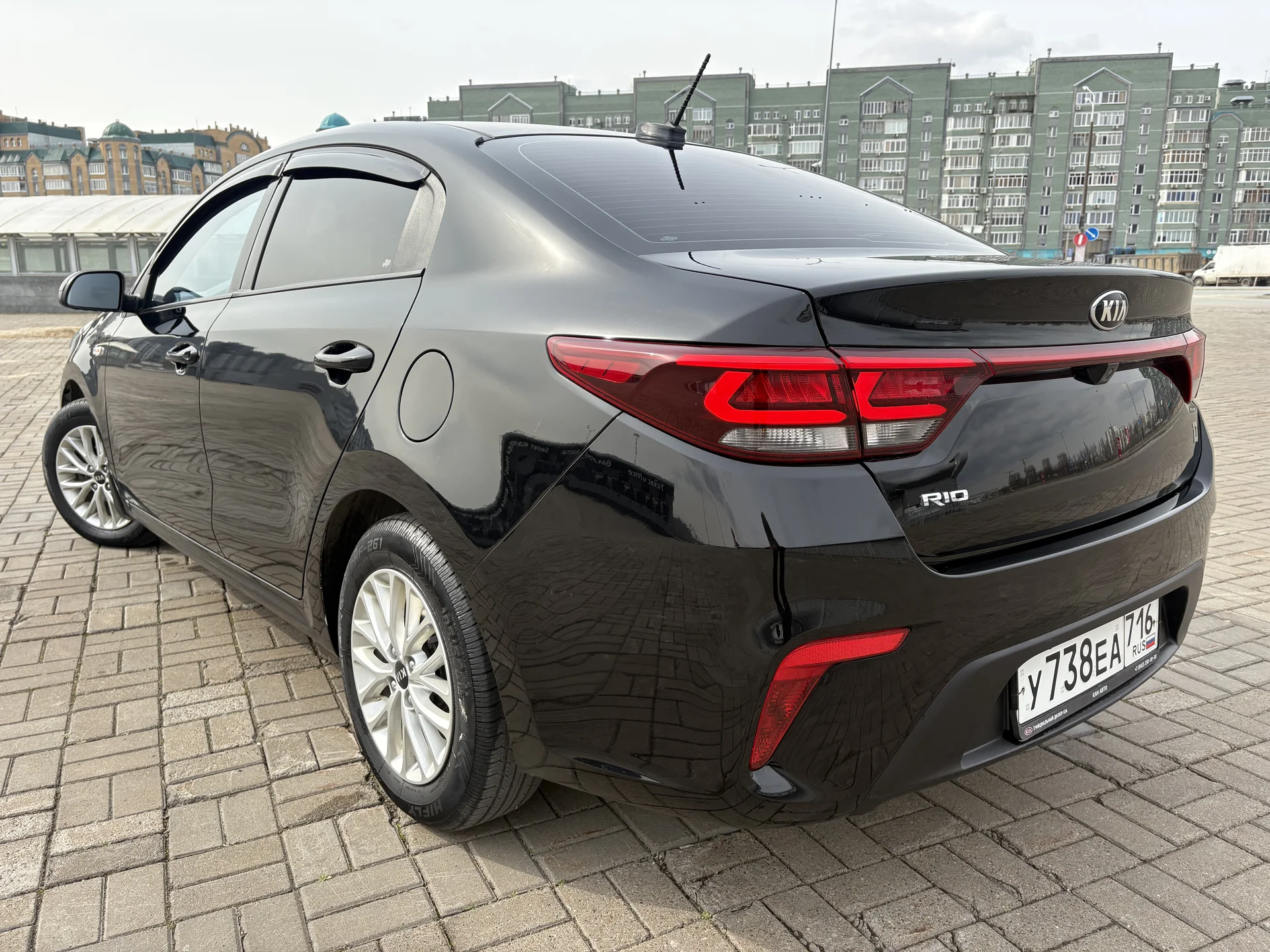 Kia Rio 2019 - миниатюра 10
