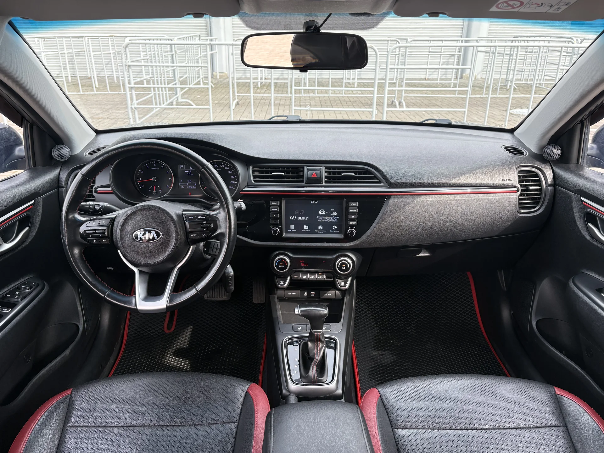Kia Rio 2019 - миниатюра 12