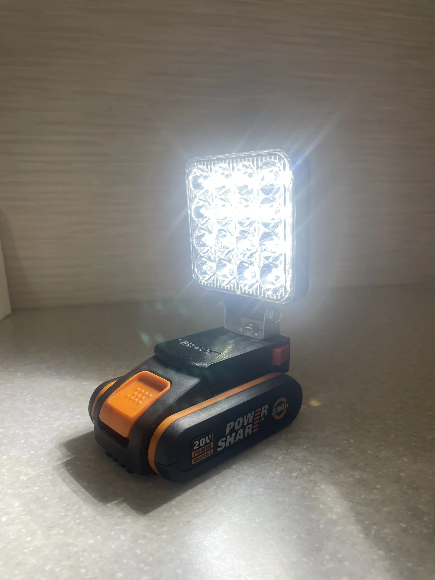 Фонарь для аккумулятора worx 18v - миниатюра 3