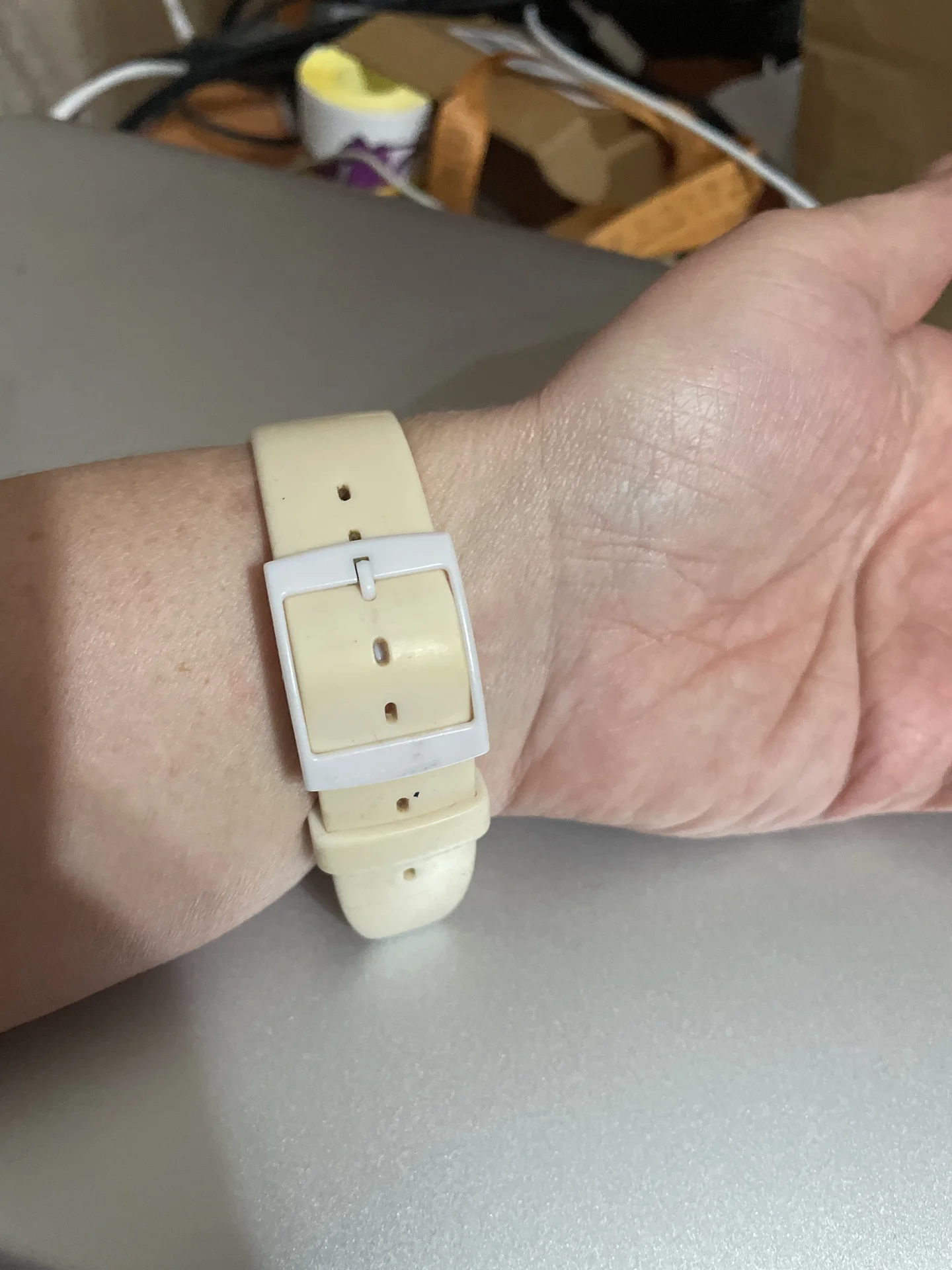 Часы наручные женские Swatch - миниатюра 2