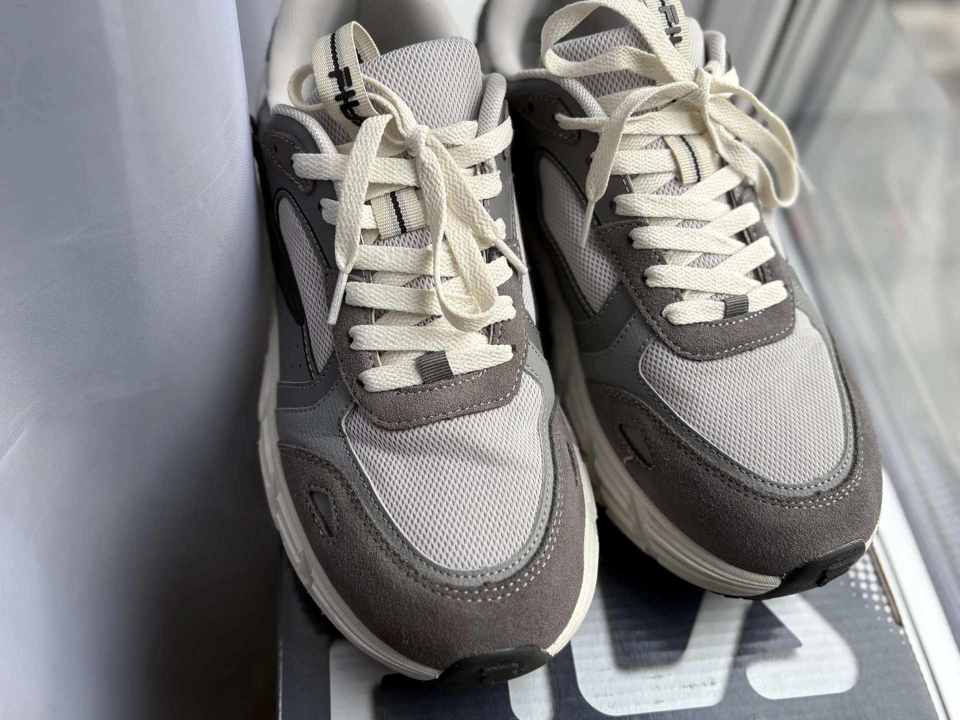 Кроссовки мужские FILA Shift M новые 42 - миниатюра 3