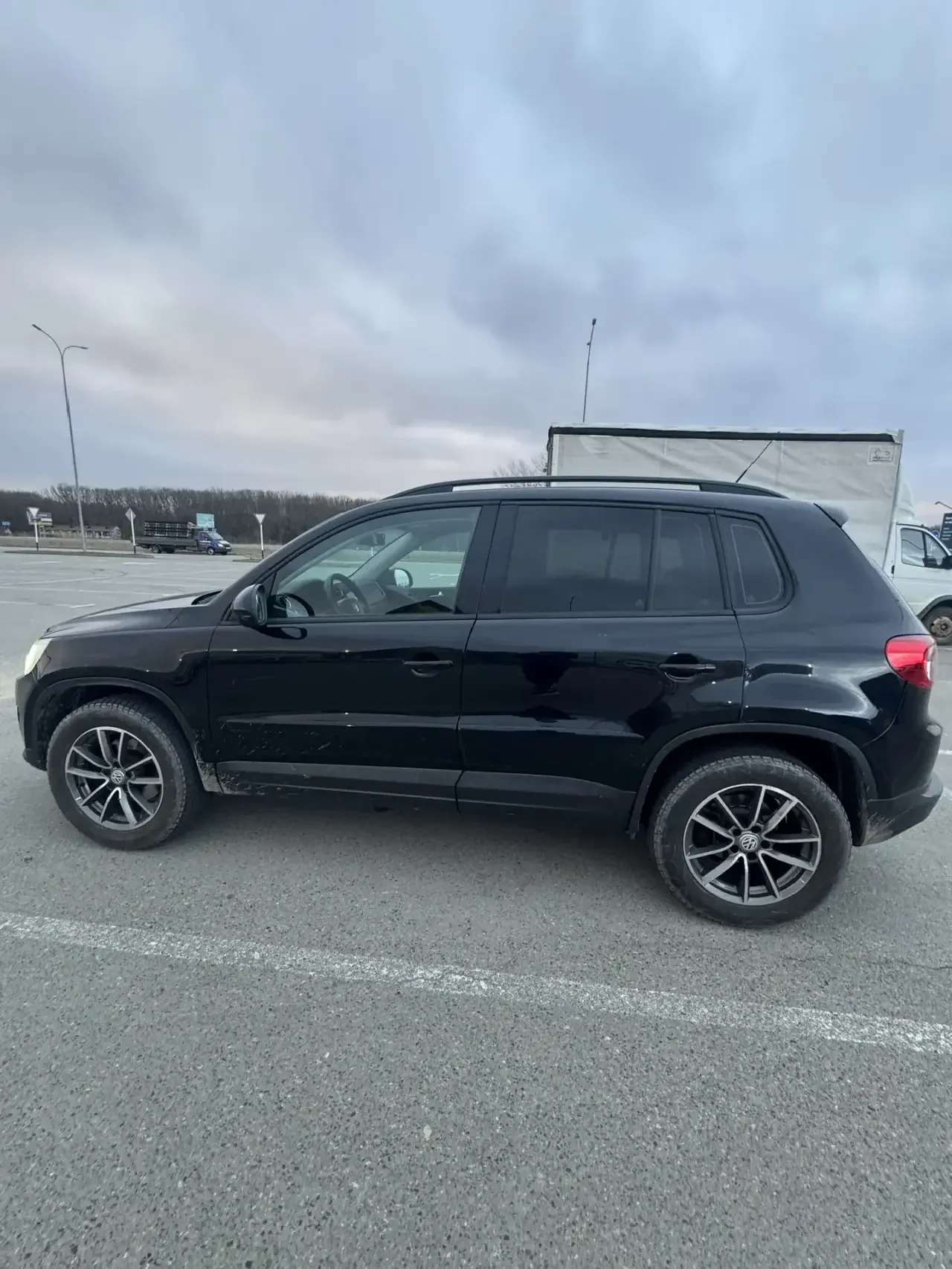 Volkswagen Tiguan - миниатюра 3