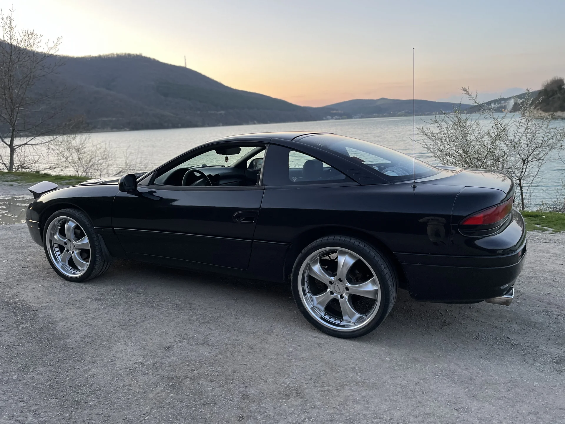 Продам Dodge Stealth - миниатюра 5