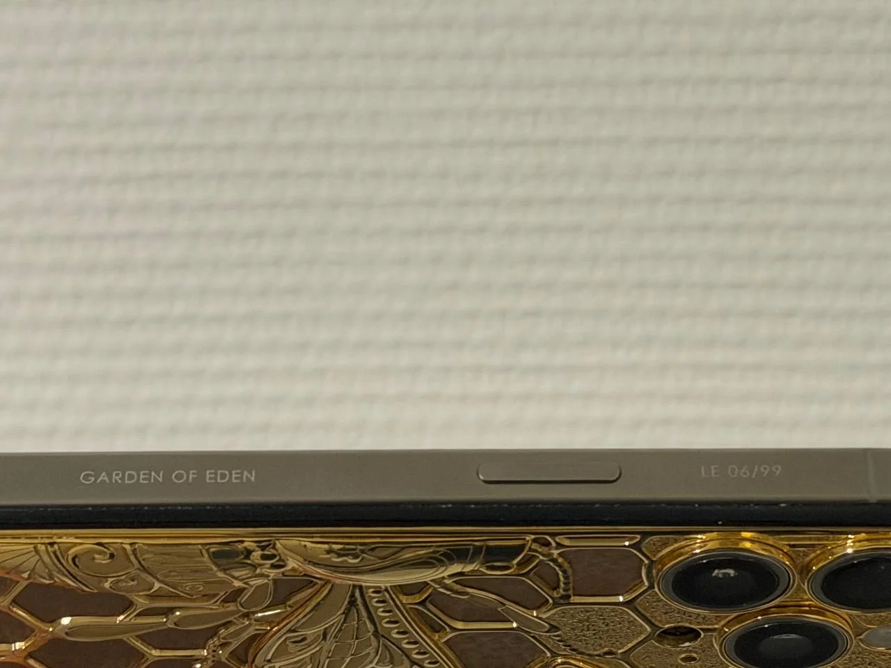 iPhone 15 Pro Max 1TB Caviar - миниатюра 4