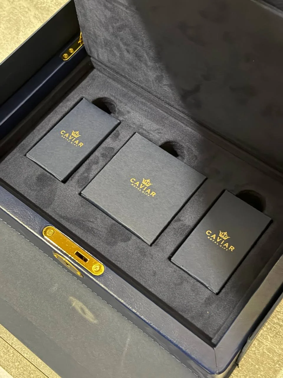 iPhone 15 Pro Max 1TB Caviar - миниатюра 7