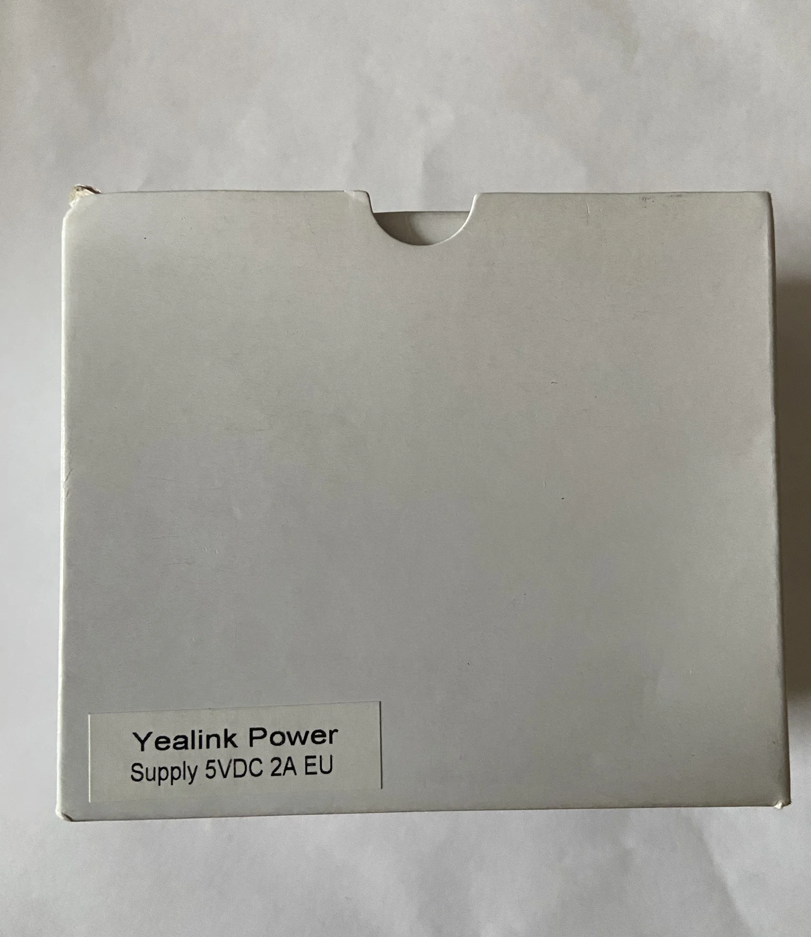 Блок питания Yealink 5VDC, 2A - миниатюра 2